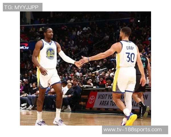 明天对阵开拓者科尔表示全员出战老将上场时间将略高于首场比赛 明天对阵开拓者科尔表示全员出战老将上场时间将略高于首场比赛