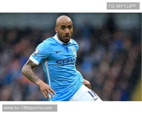 德尔夫怀念曼城队友称B席为队宠D席是最强搭档 德尔夫怀念曼城队友称B席为队宠D席是最强搭档