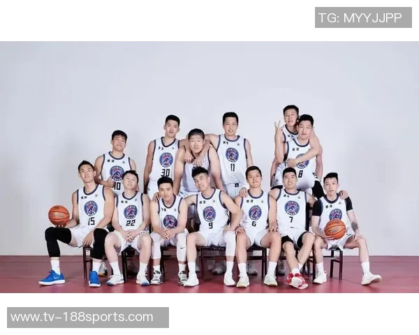 阿诺斯克加盟中国香港金牛篮球俱乐部荣膺NBL最佳国际球员称号 阿诺斯克加盟中国香港金牛篮球俱乐部荣膺NBL最佳国际球员称号