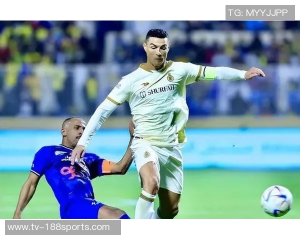 C罗坦言已不再关注最佳球员争论为葡萄牙赢得三冠感到无比快乐 C罗坦言已不再关注最佳球员争论为葡萄牙赢得三冠感到无比快乐